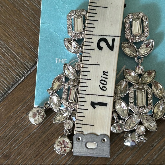 Monet Jewelry Timeless Silver Tone Womens Hypoallergenic Chandelier Earrings - Picture 13 of 13